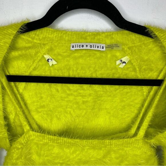 Alice + Olivia Luetta Fuzzy Tank and Shrug Set S - Picture 4 of 7